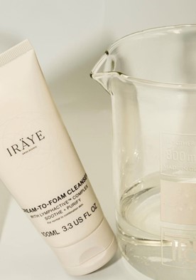 Iräye Foam cleanser