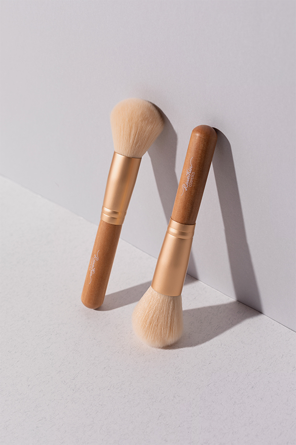 On-the-Go Loose Powder Brush